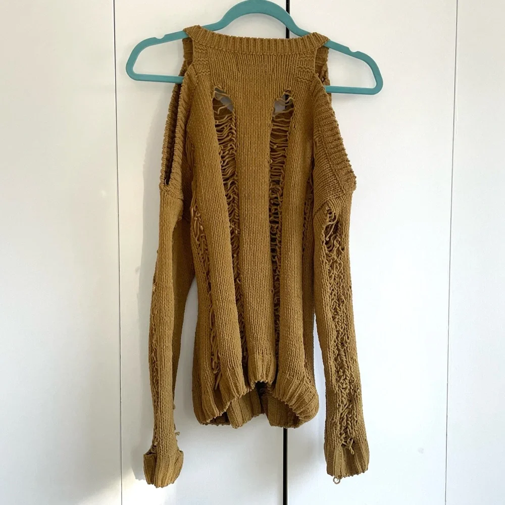 Love Marks Distressed Cold Shoulder Sweater in Mustard Yellow Size Small